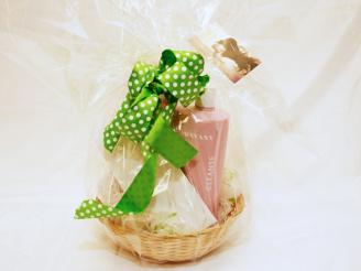  Gift Basket (GC for cut, wash, style + Shampoo & Cond. from Rock 'N Mick's Hair Hut.